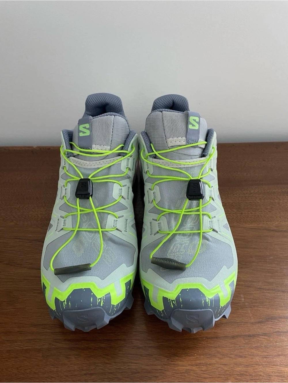 Salomon Women's Ortholite Speedcross 6 Trail Running Sneakers Size 8